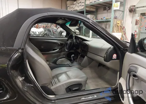 2001 Porsche Boxster S from USA, damaged, VIN WP0CB29871U663815